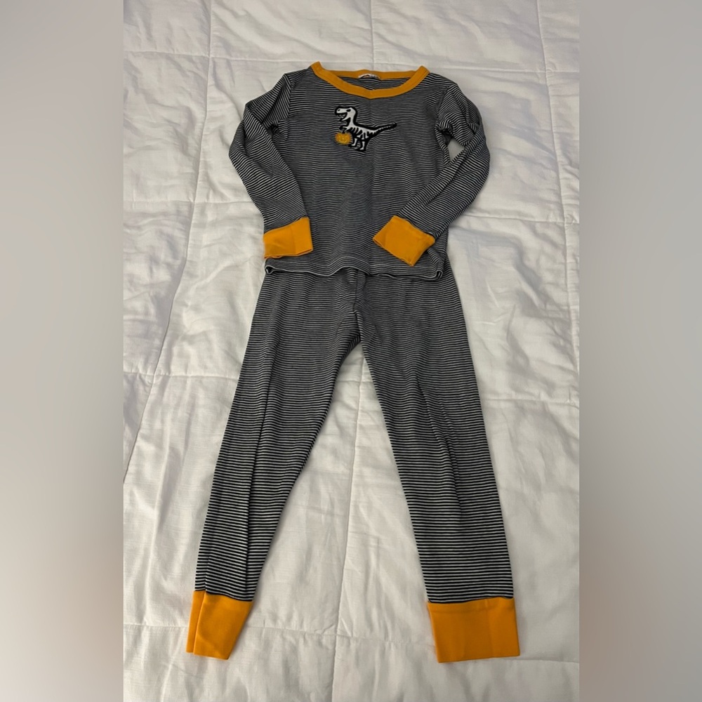 Halloween dinosaur pijama set